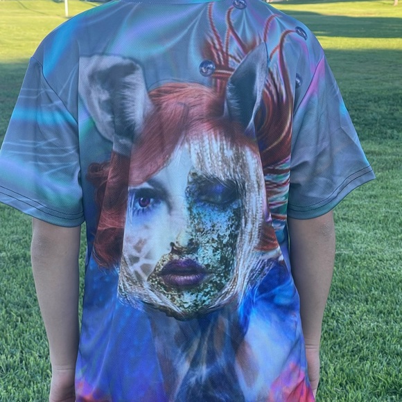 3D futurist modern graphics Shirt size M, Giraffe human face hip hop fas… - Picture 2 of 8